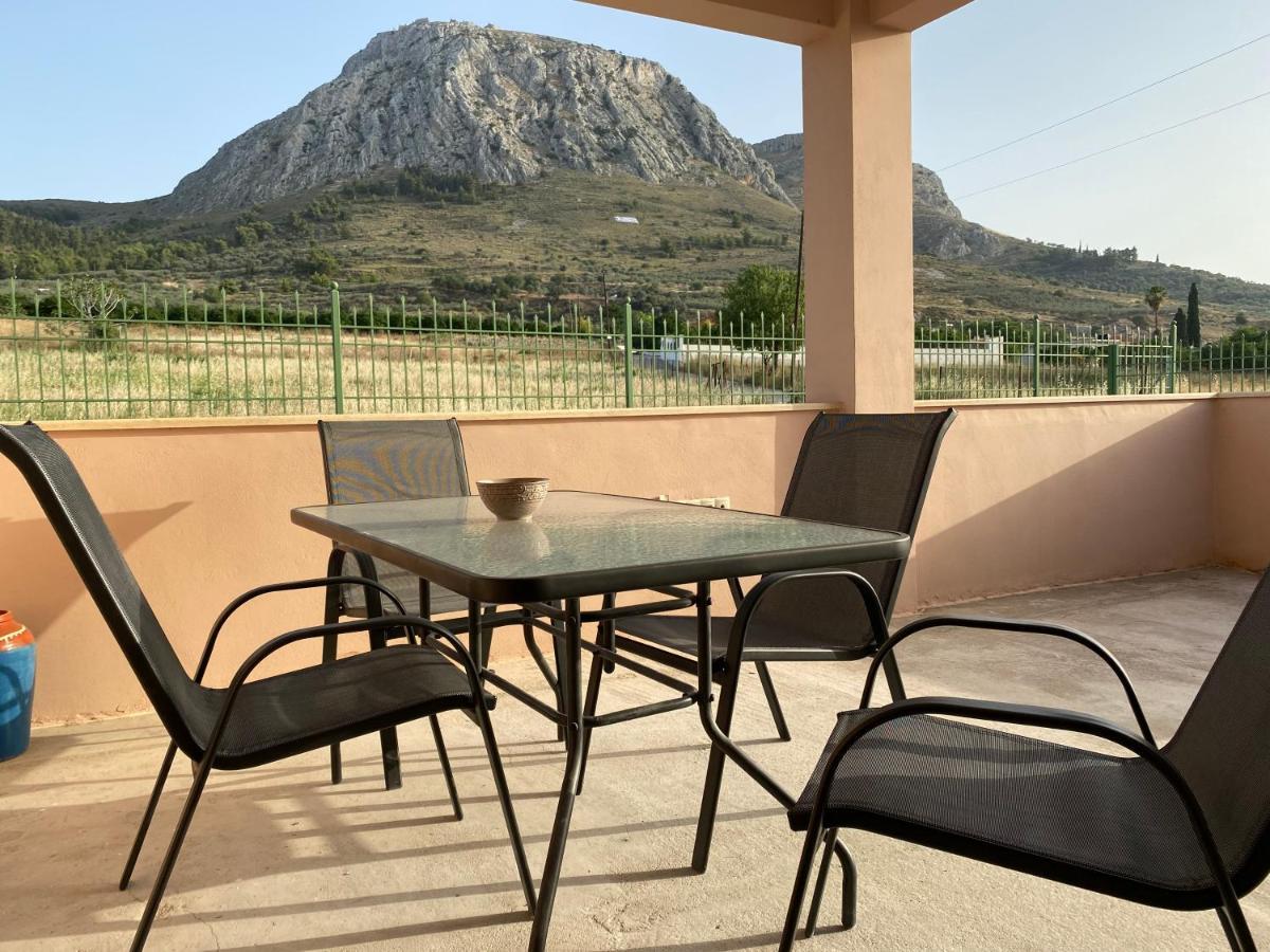 Acrocorinthos House Villa ภายนอก รูปภาพ