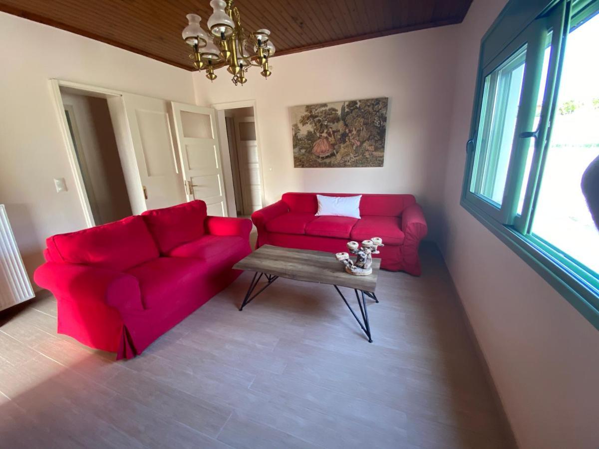 Acrocorinthos House Villa ภายนอก รูปภาพ