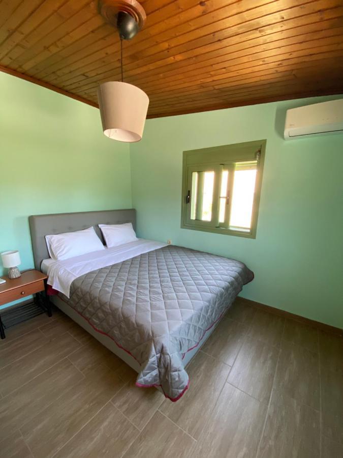 Acrocorinthos House Villa ภายนอก รูปภาพ